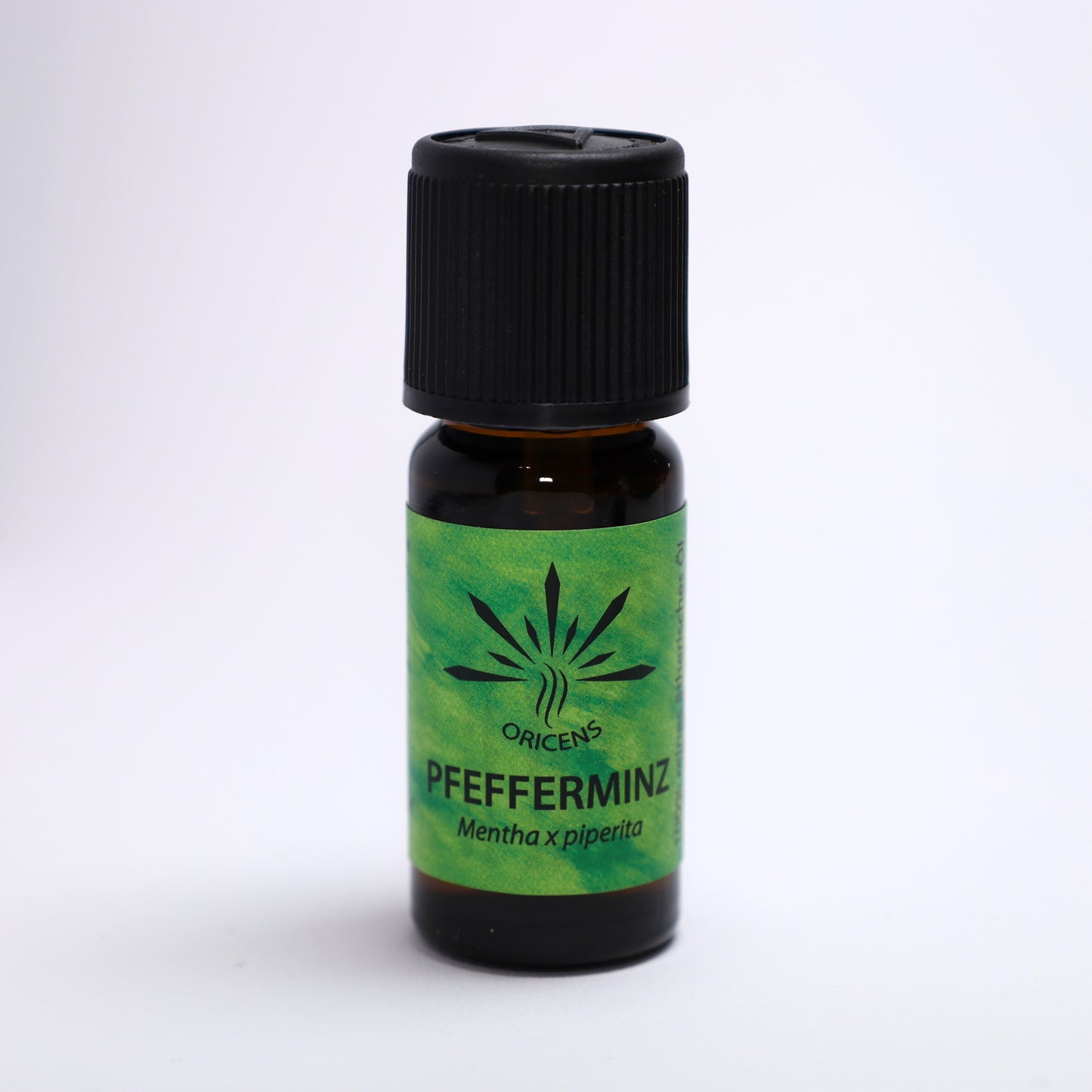 alt="Oricens Wolf Liebmann GesbR Bio Pfefferminzöl Mentha x piperita, 10 ml, 100 % naturreines ätherisches Öl im braunen Glasfläschchen"